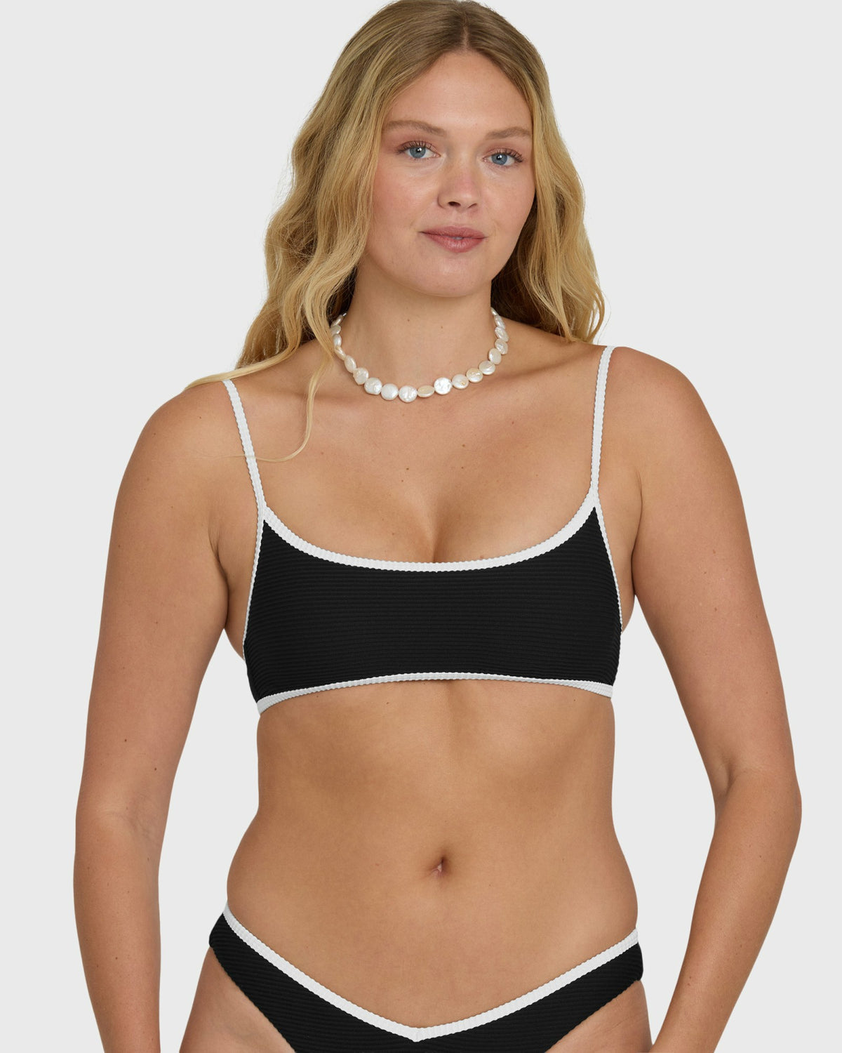 Billabong Women's Tanlines Bound Jaclyn Crop Bralette Bikini Top - Black Pebble