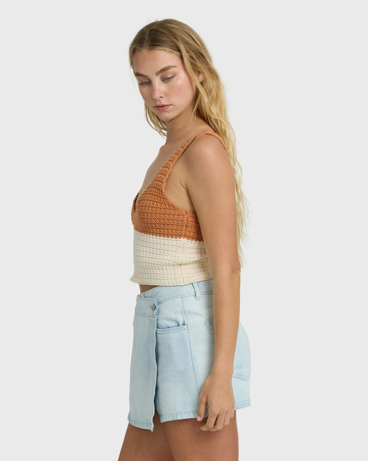 Billabong Women's Anders Sweater Tank - Caramel Cafe
