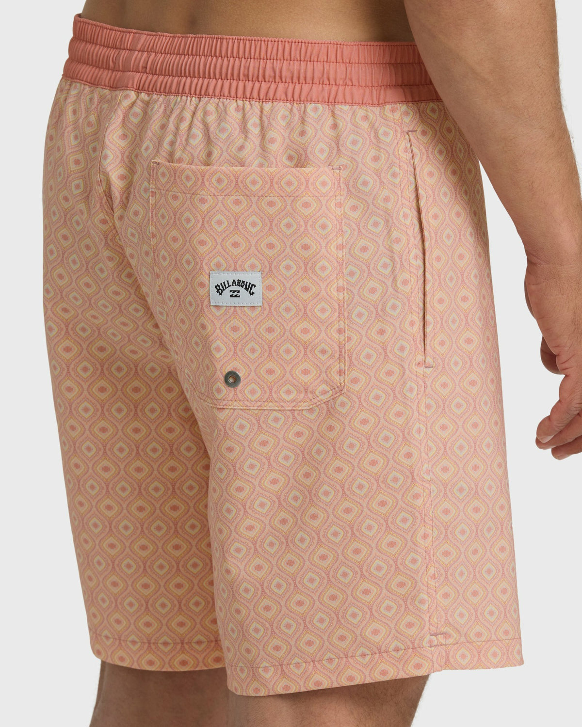 Billabong Men's Good Times Layback 16\" Trunks - Vintage Pink