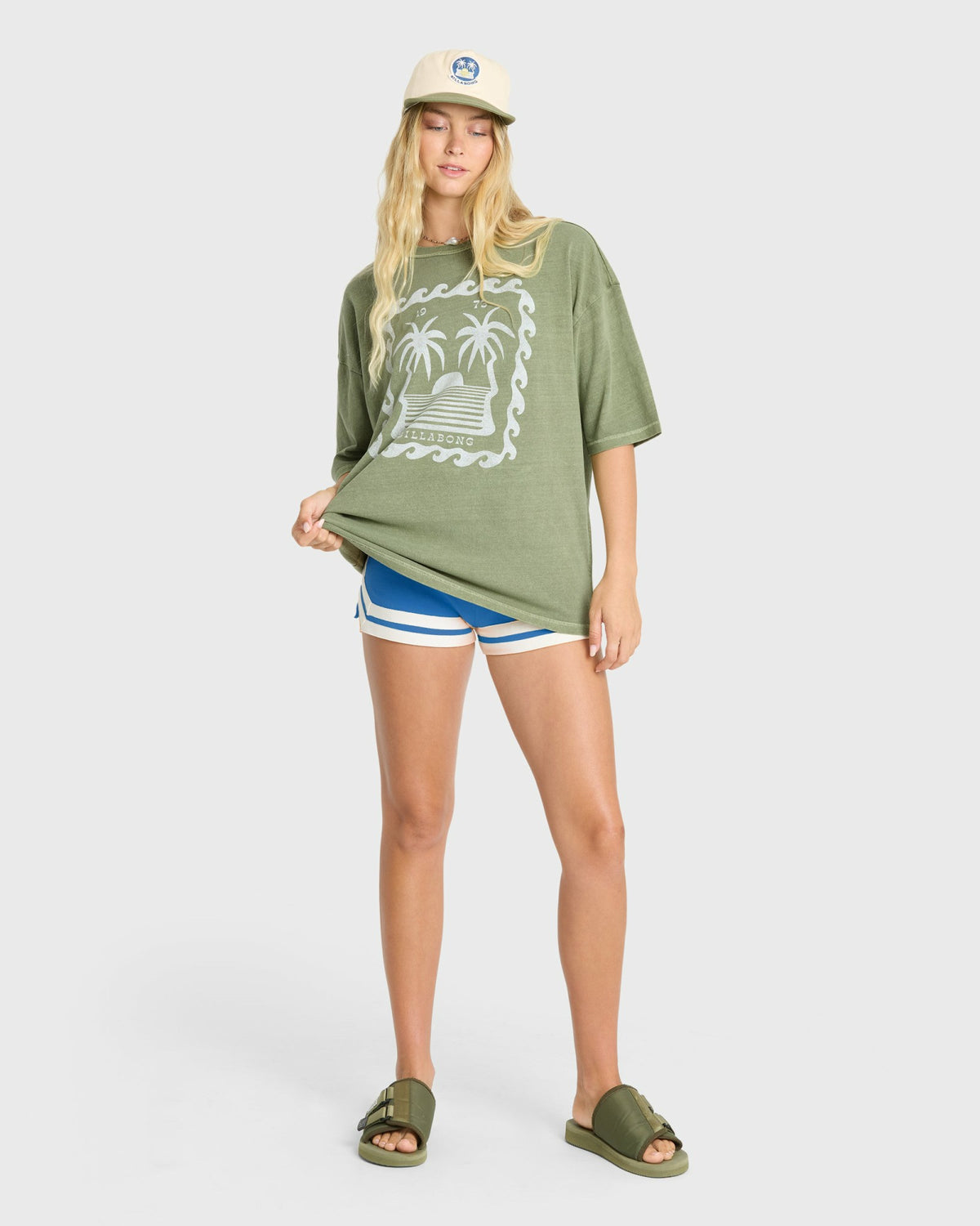 Billabong Women's Wave Stamp Short Sleeve Cotton T-Shirt - Army Green
