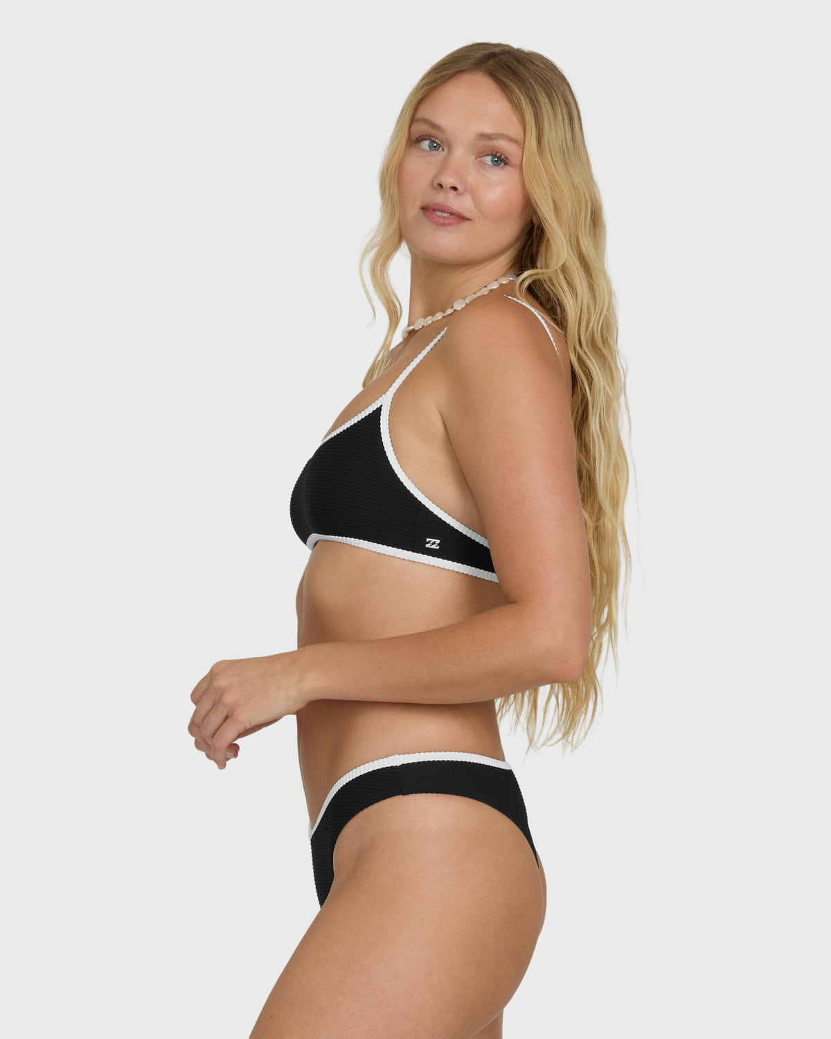 Billabong Women's Tanlines Bound V Hike Bikini Bottoms - Black Pebble