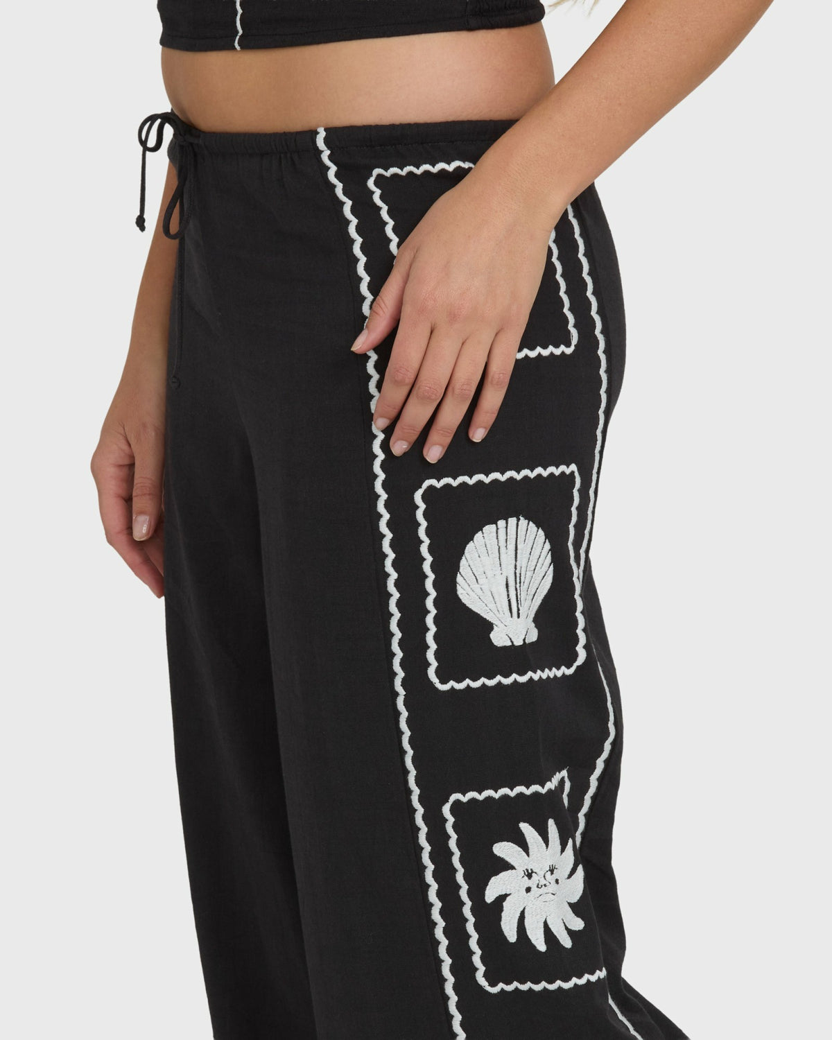 Billabong Women's Sea Side Dreamer Pants - Black Sands
