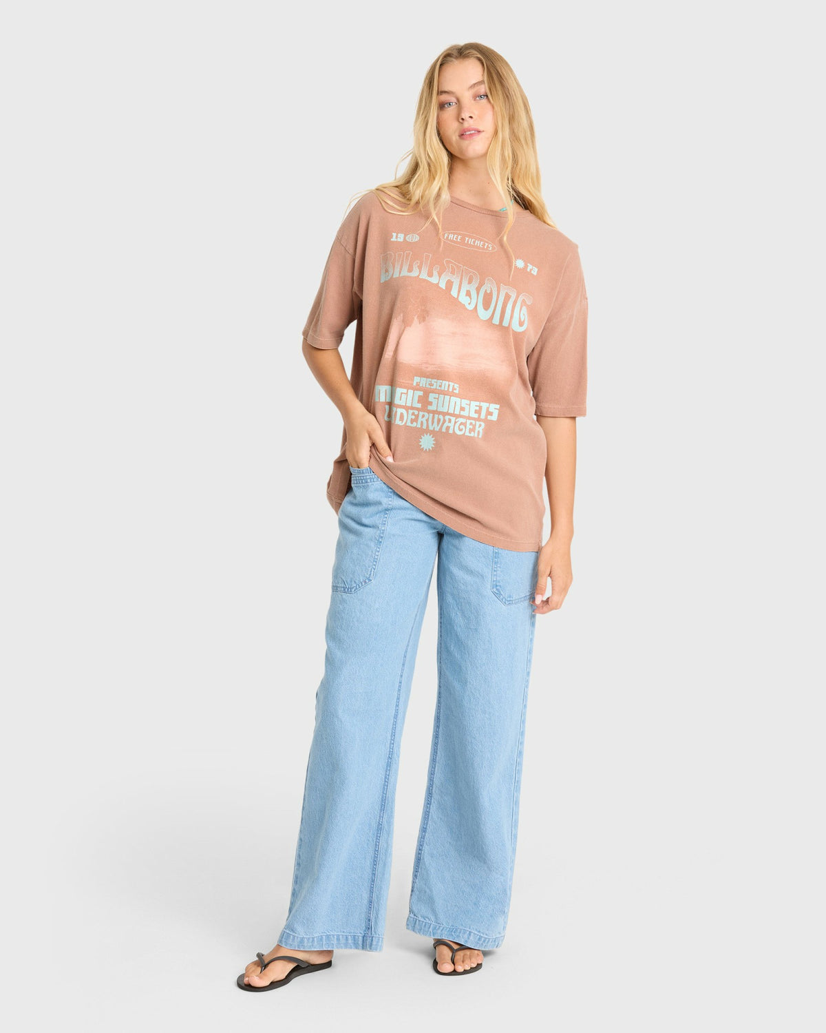 Billabong Women's Take A Tour Short Sleeve Cotton T-Shirt - Sugar Almond
