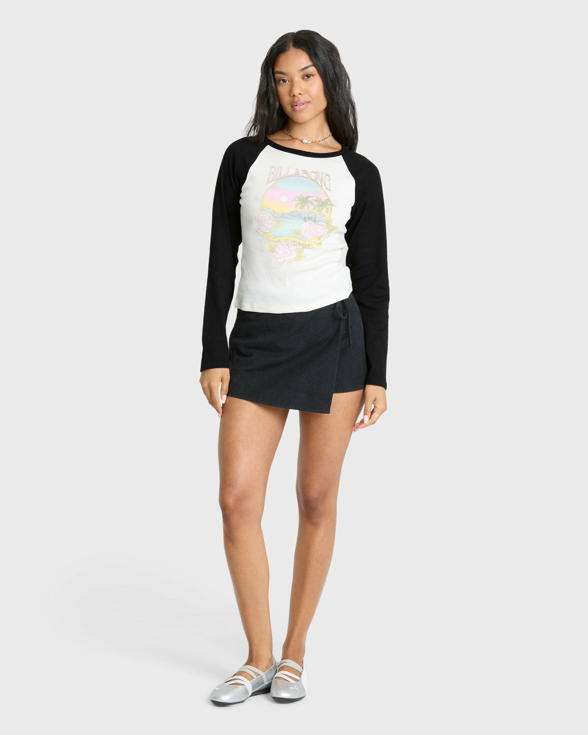 Billabong Women's Paradise Dream Cotton Long Sleeve Raglan T-Shirt - Black Sands