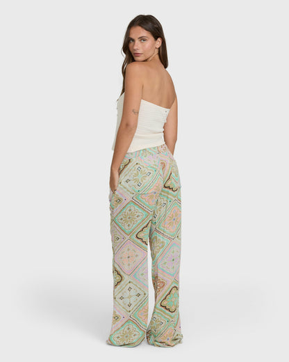 Billabong Women's New Waves 2 Printed Pants - Cactus