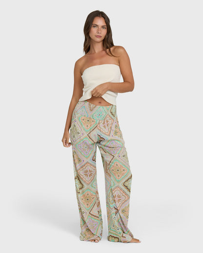 Billabong Women's New Waves 2 Printed Pants - Cactus
