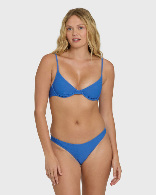 Billabong Women's Tanlines Demi Underwire Bikini Top - True Blue