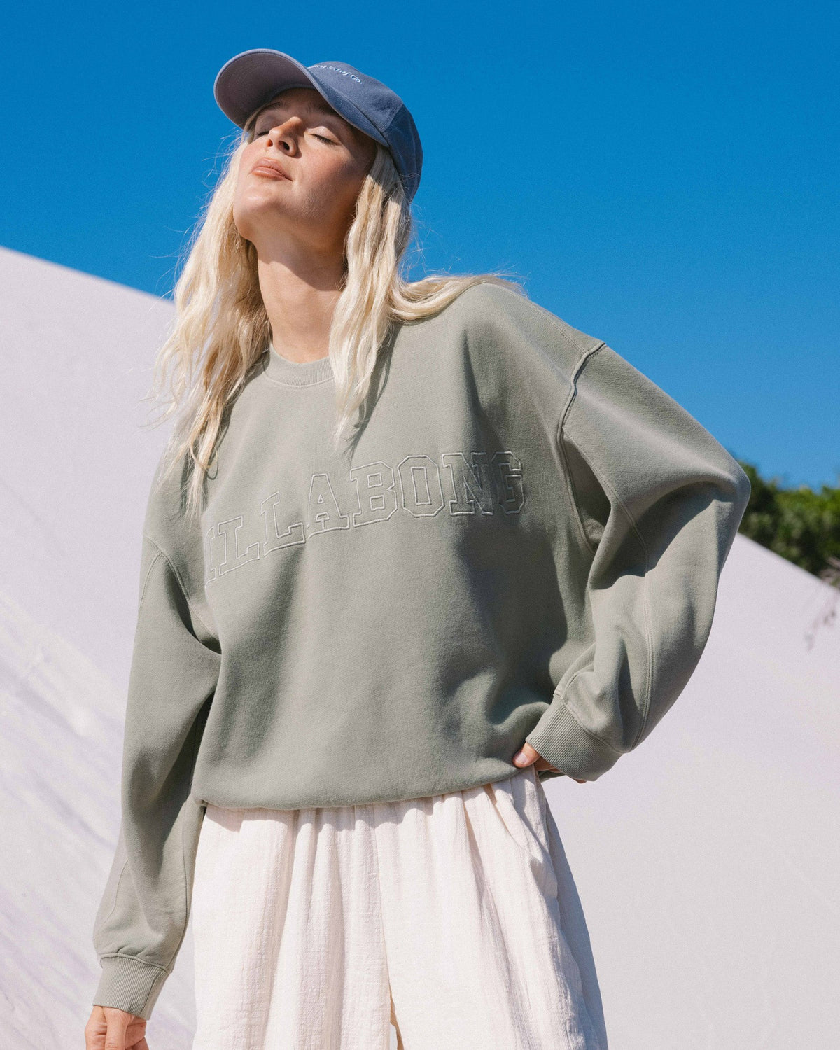 Billabong Women's Vibes Kendal Crewneck Sweatshirt - Army Green