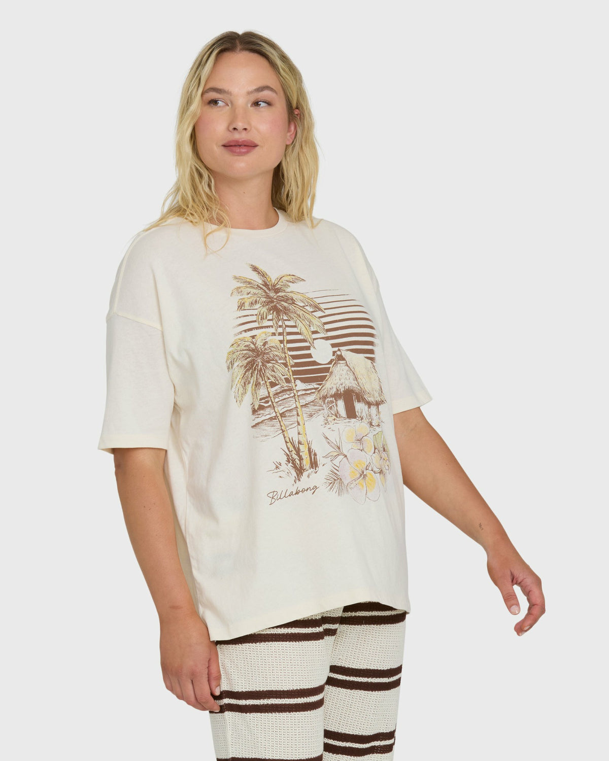 Billabong Women's Will Find Me Here Short Sleeve T-Shirt - White Cap