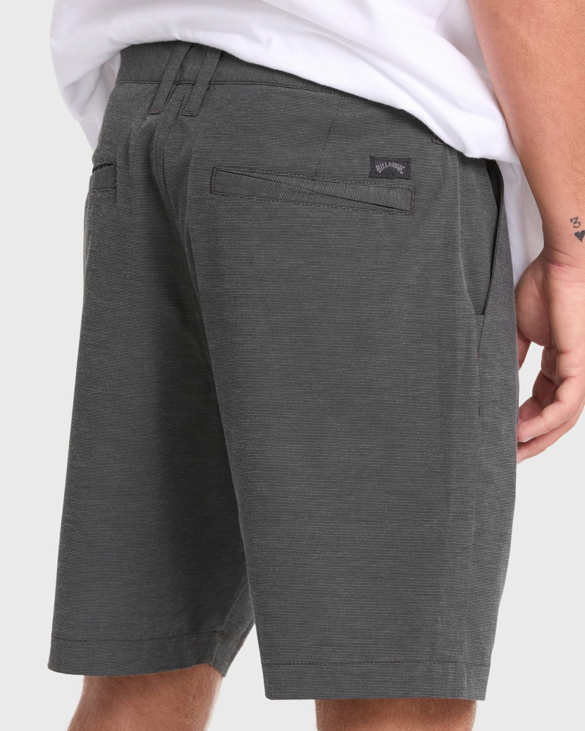 Billabong Men's Crossfire Submersible 19\" Amphibian Hybrid Shorts - Asphalt