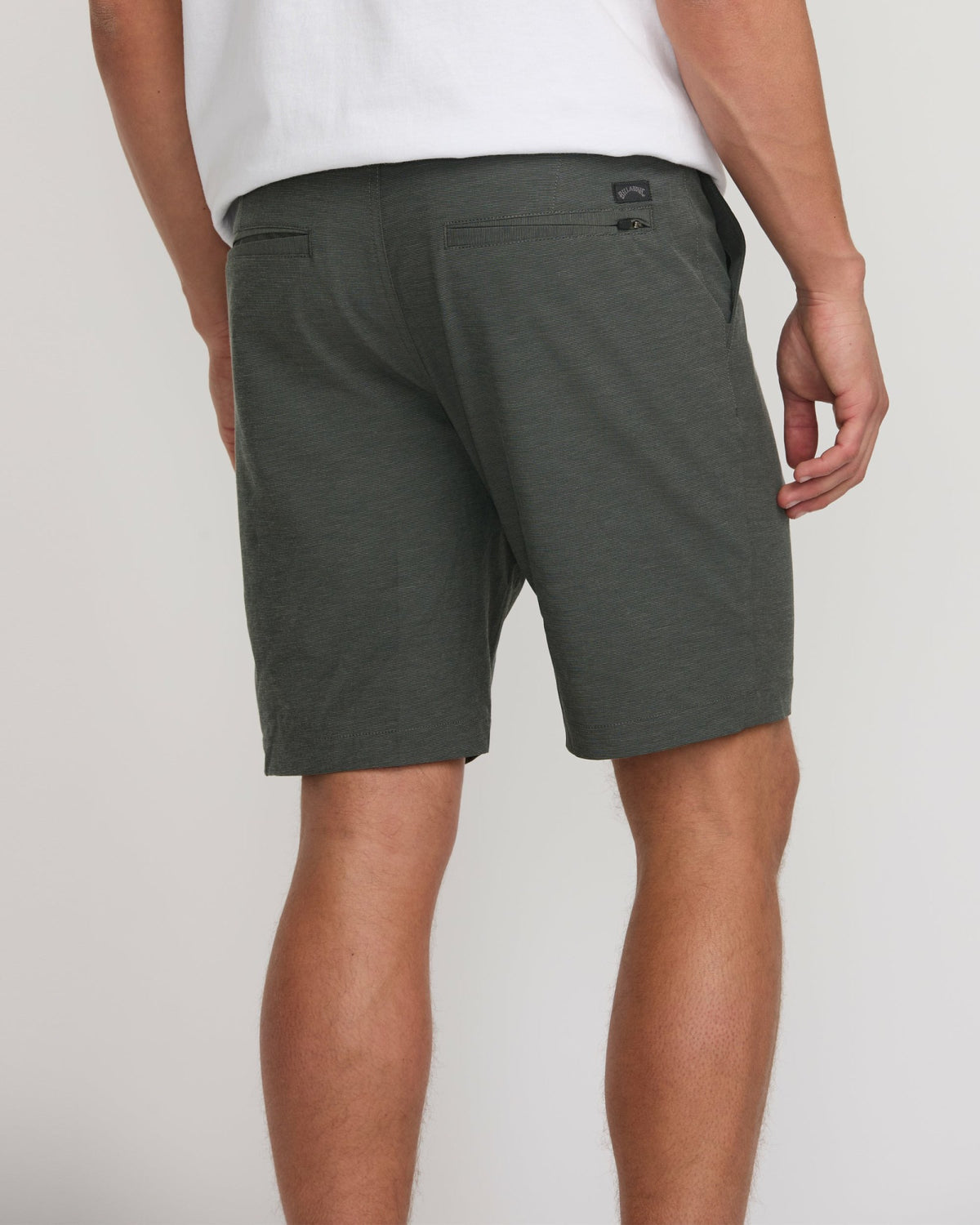 Billabong Men's Crossfire Submersible 19\" Amphibian Hybrid Shorts - Asphalt