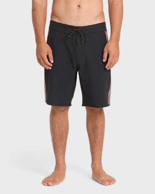 Billabong Men's Dbah Pro 18.5\" Boardshorts - Black
