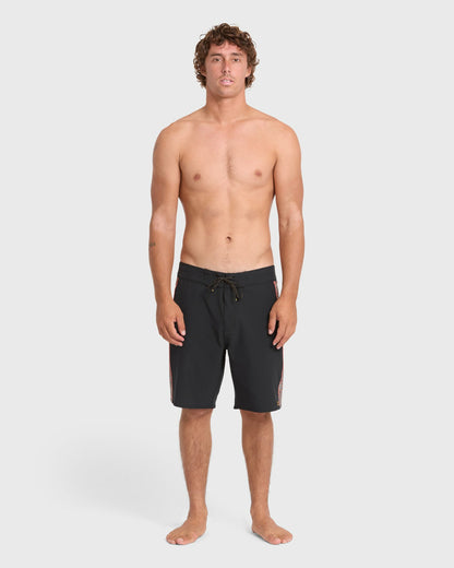 Billabong Men's Dbah Pro 18.5\" Boardshorts - Black
