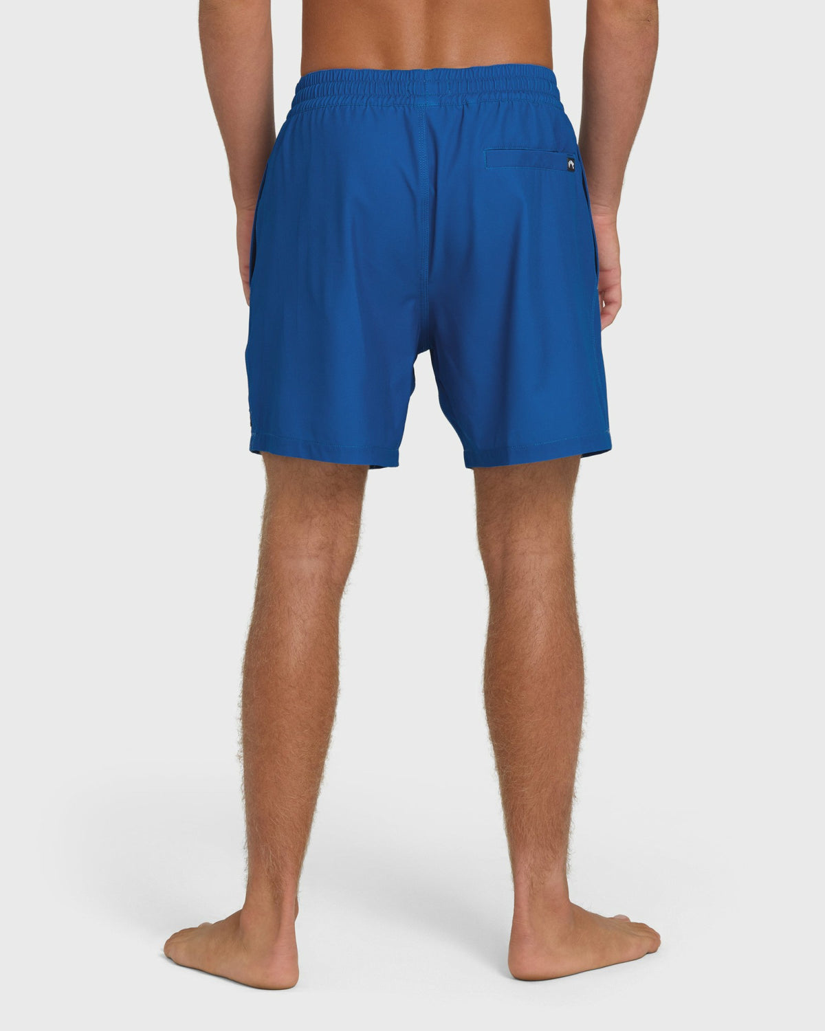 Billabong Men's Lineup Solid Layback 16\" Trunks - Deep Ocean