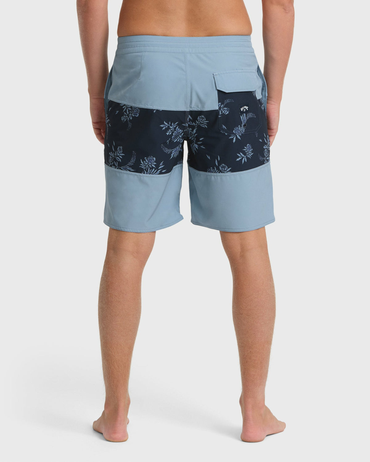 Billabong Men's Tribong Lo Tide 18\" Boardshorts - True Navy