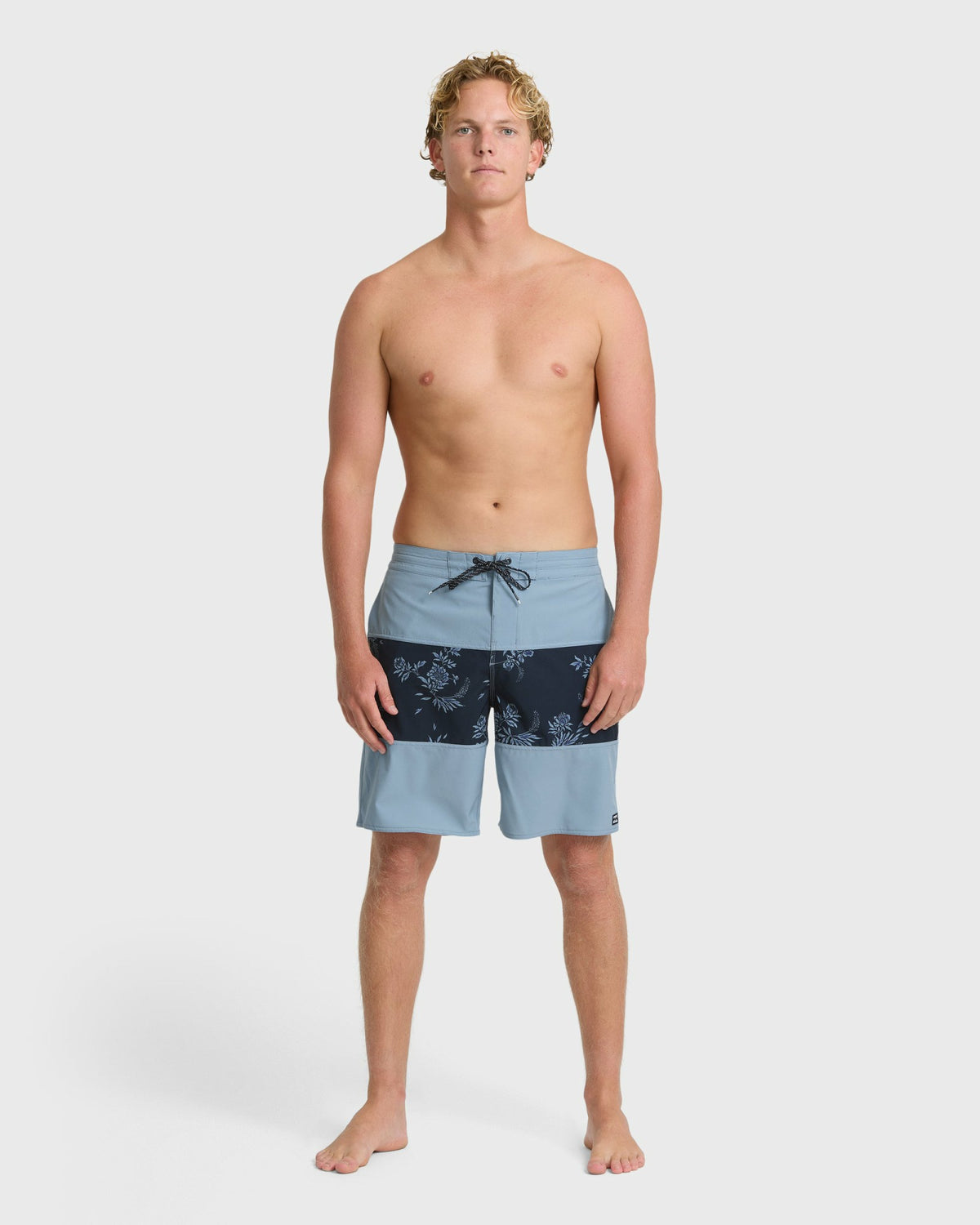 Billabong Men's Tribong Lo Tide 18\" Boardshorts - True Navy