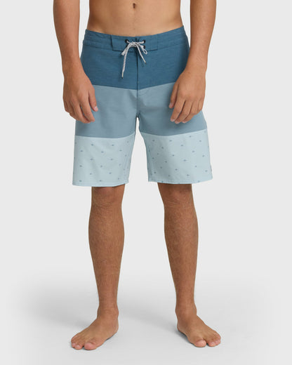 Billabong Men's Tribong Lo Tide 19\" Boardshorts - Blue Fog Multi - Blue Fog