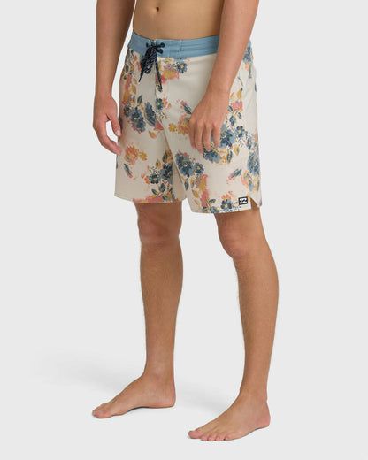 Billabong Men's Good Times Lo Tide 18\" Boardshorts - Oatmeal Multi - Oatmeal