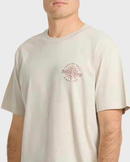 Billabong Men's Single Fin Premium Short Sleeve Knit T-Shirt - Oatmeal