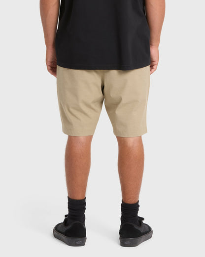Billabong Men's Crossfire Submersible 19\" Amphibian Hybrid Shorts - Khaki