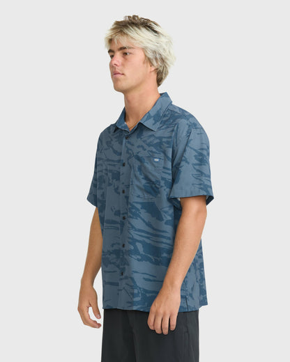 Billabong Men's Adventure Division Surftrek Perforated Short Sleeve Woven Shirt - China Blue