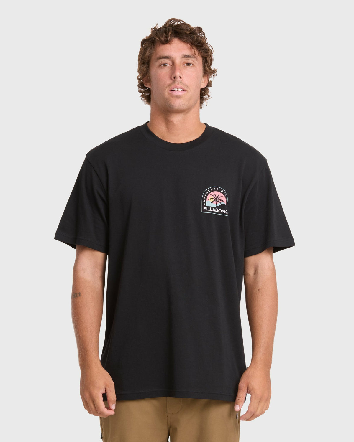 Billabong Men's Adventure Division Sun Down Premium Short Sleeve Knit T-Shirt - Black