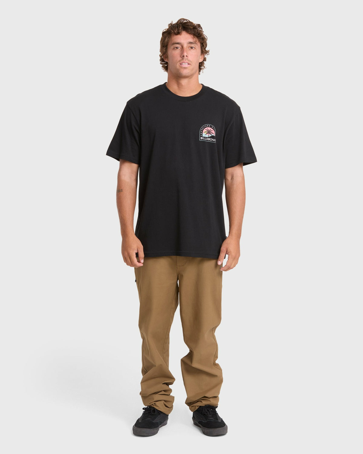 Billabong Men's Adventure Division Sun Down Premium Short Sleeve Knit T-Shirt - Black
