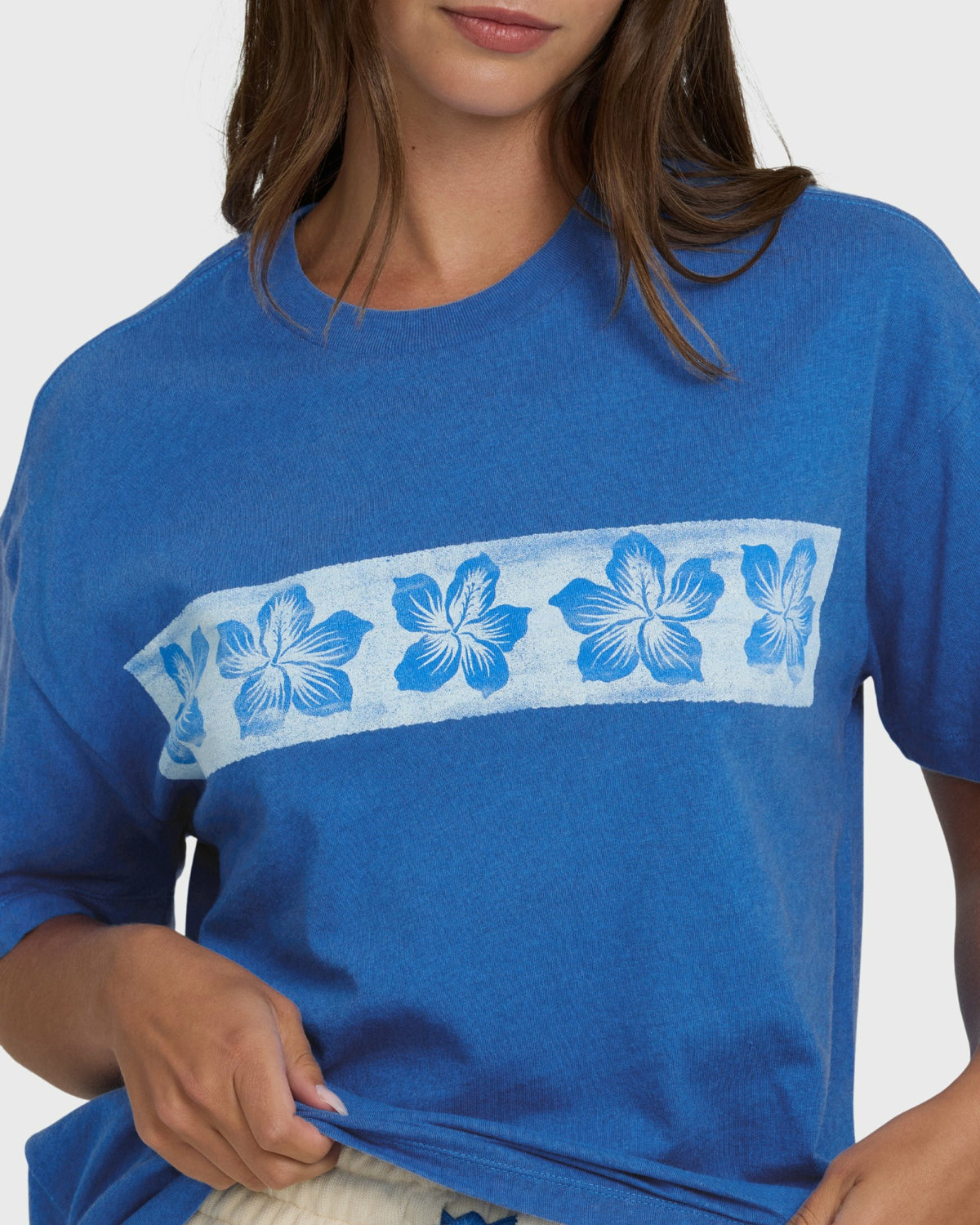 Billabong Women's Somewhere Close Short Sleeve Knit T-Shirt - True Blue