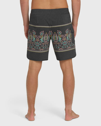Billabong Men's 73 Pro 18\" Boardshorts - Black
