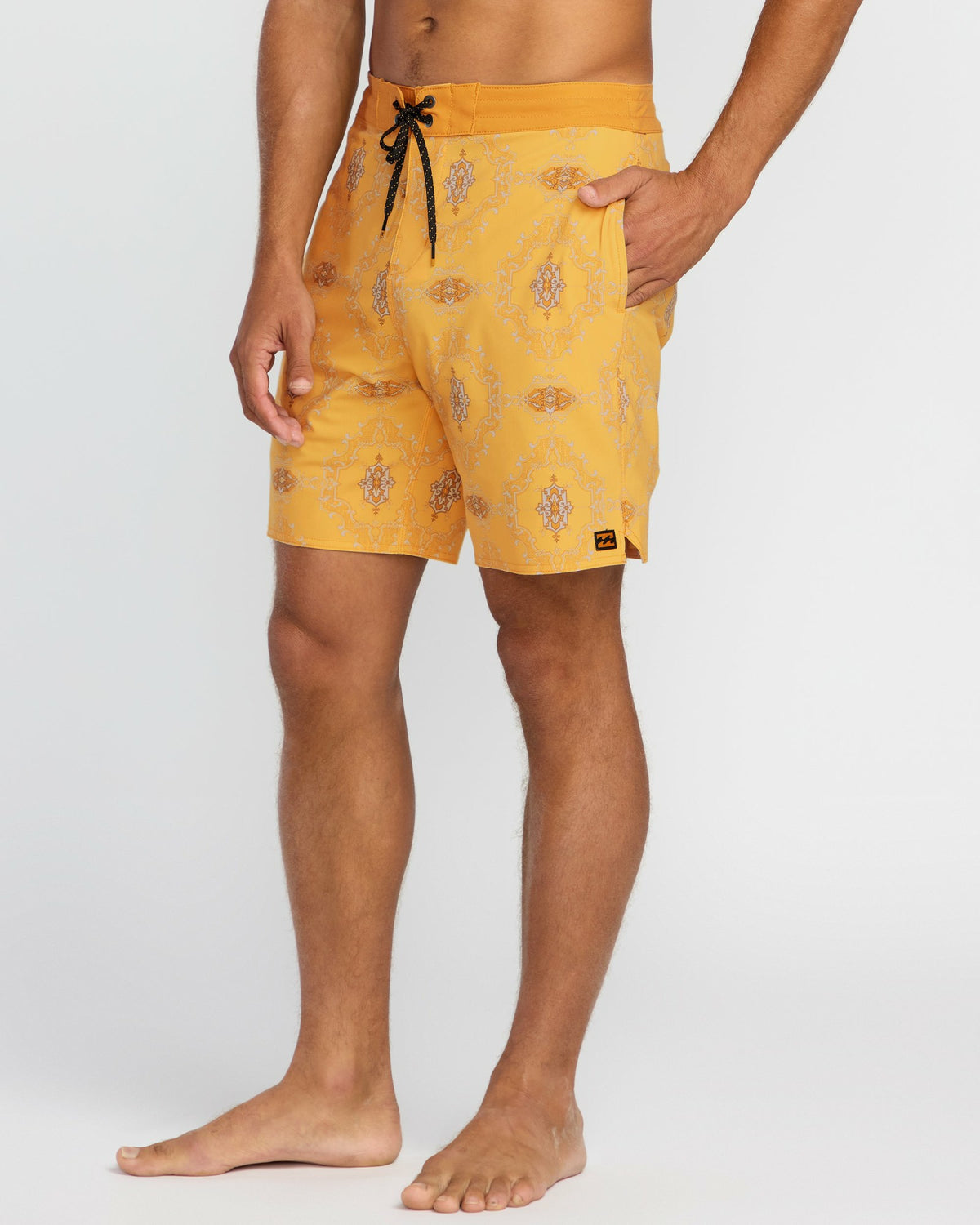 Billabong Men's Good Times Lo Tide 18\" Boardshorts - Dust Yellow