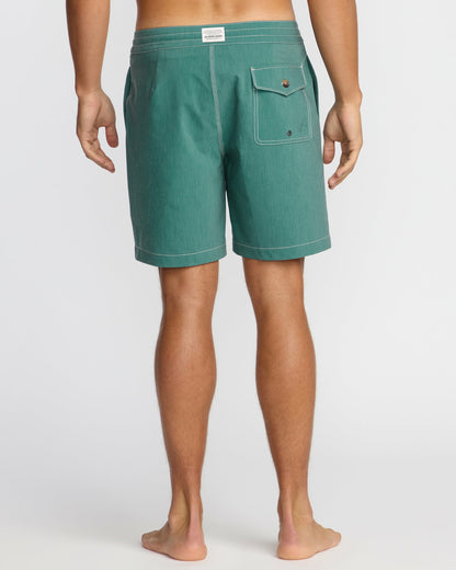 Billabong Men's Austin Garage Lo Tides 19\" Boardshorts - Teal