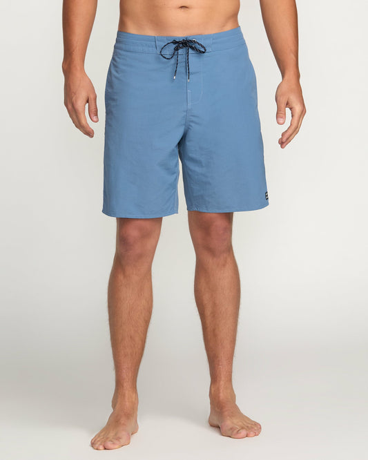 Billabong Men's Wategos Lo Tide 19\" Boardshorts - Carolina Blue