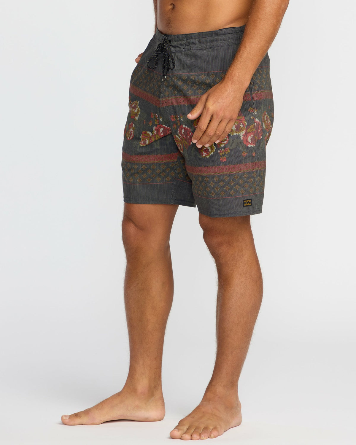 Billabong Men's Sundays Lo Tide 19\" Boardshorts - Black