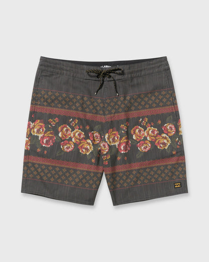 Billabong Men's Sundays Lo Tide 19\" Boardshorts - Black