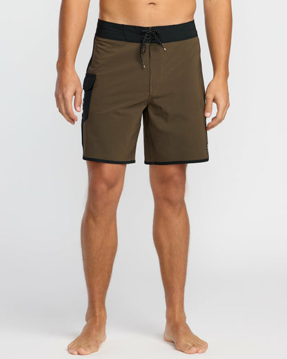 Billabong Men's 73 Pro Performance 18\" Boardshorts - Dark Military