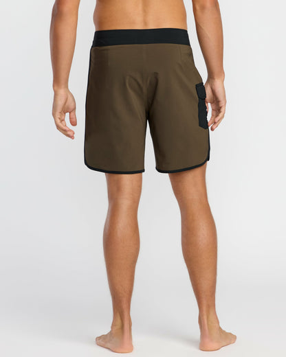 Billabong Men's 73 Pro Performance 18\" Boardshorts - Dark Military