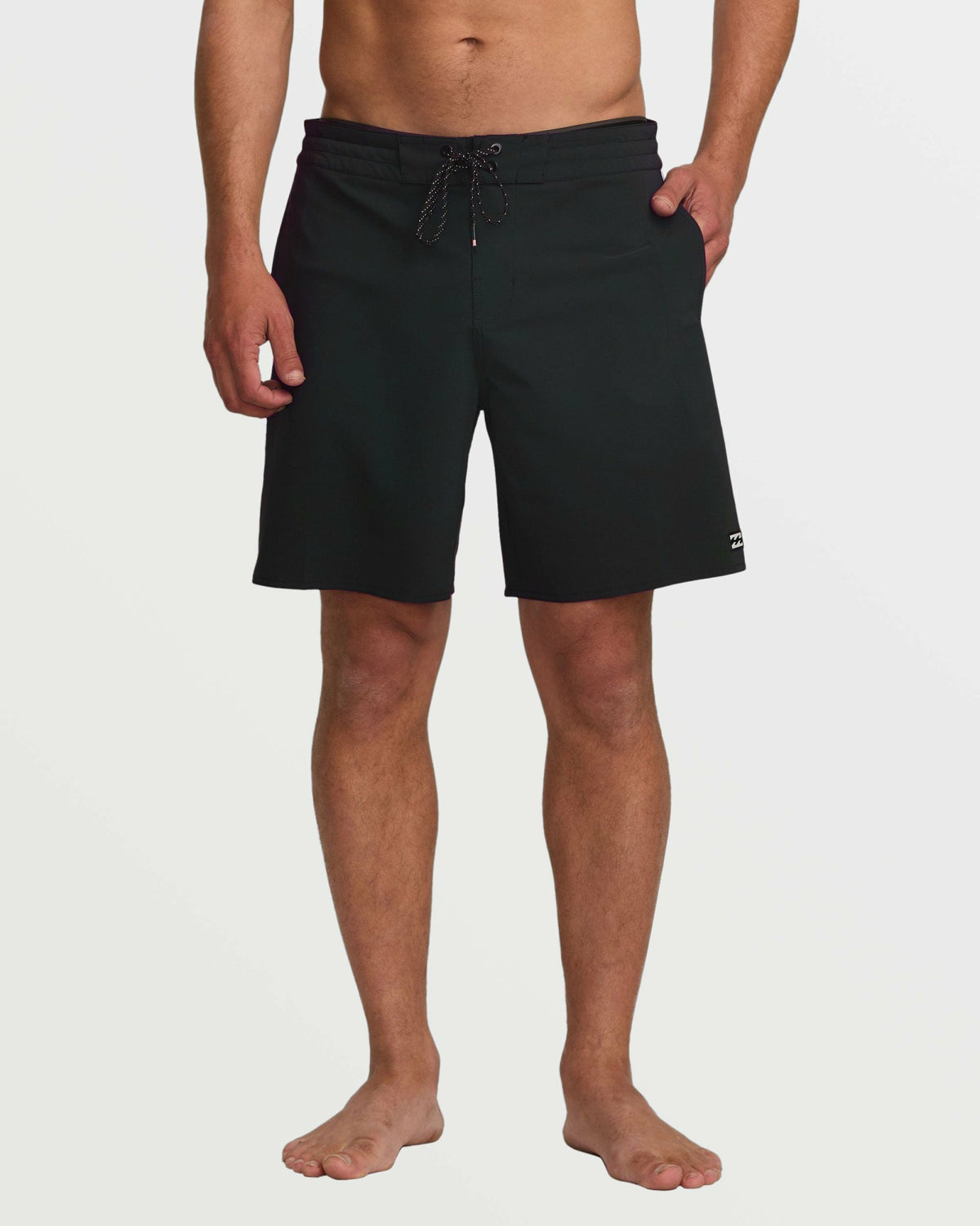 Billabong Men's Wategos Lo Tide 19\" Boardshorts - Black