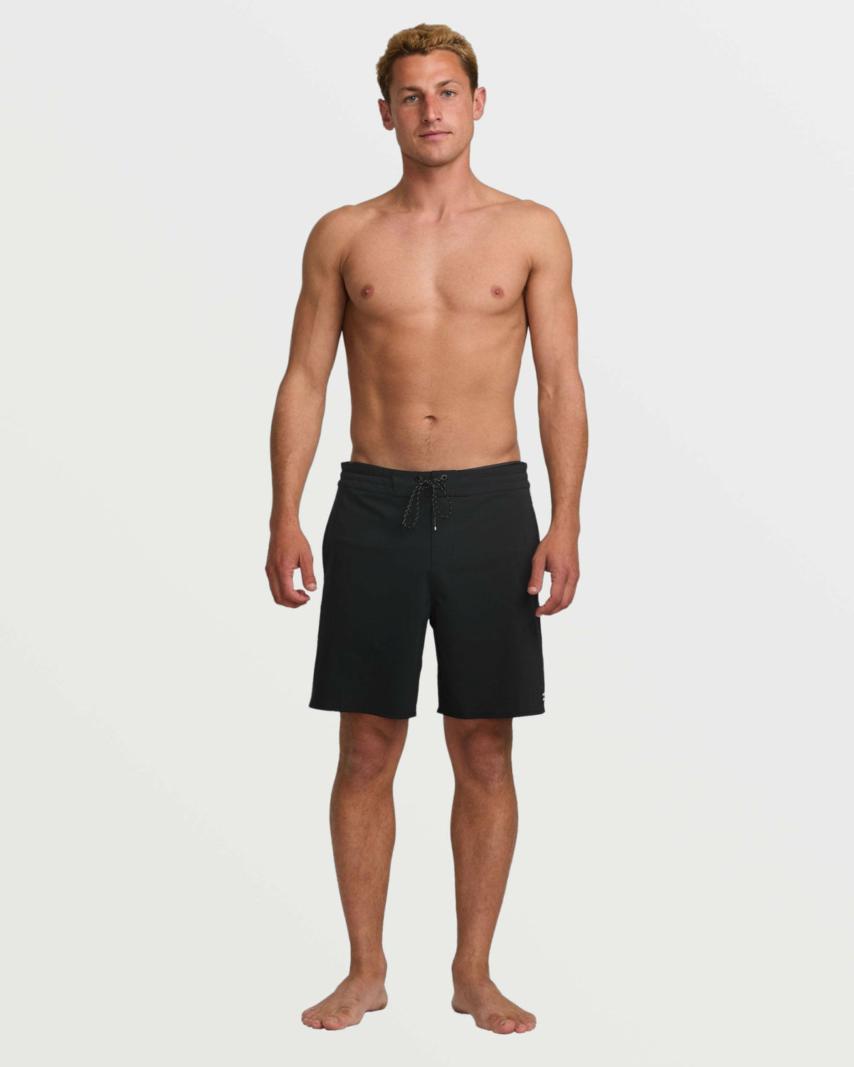 Billabong Men's Wategos Lo Tide 19\" Boardshorts - Black