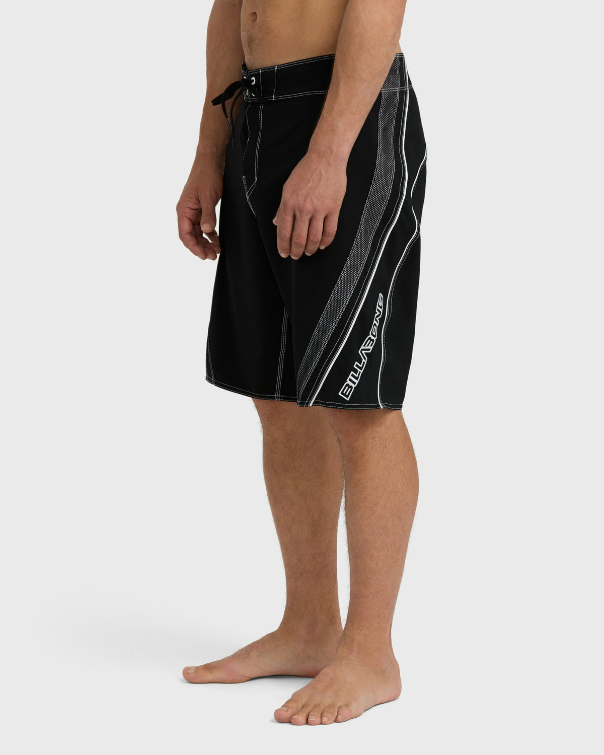 Billabong Men's Fluid 2K Pro Performance 21\" Boardshorts - Black White