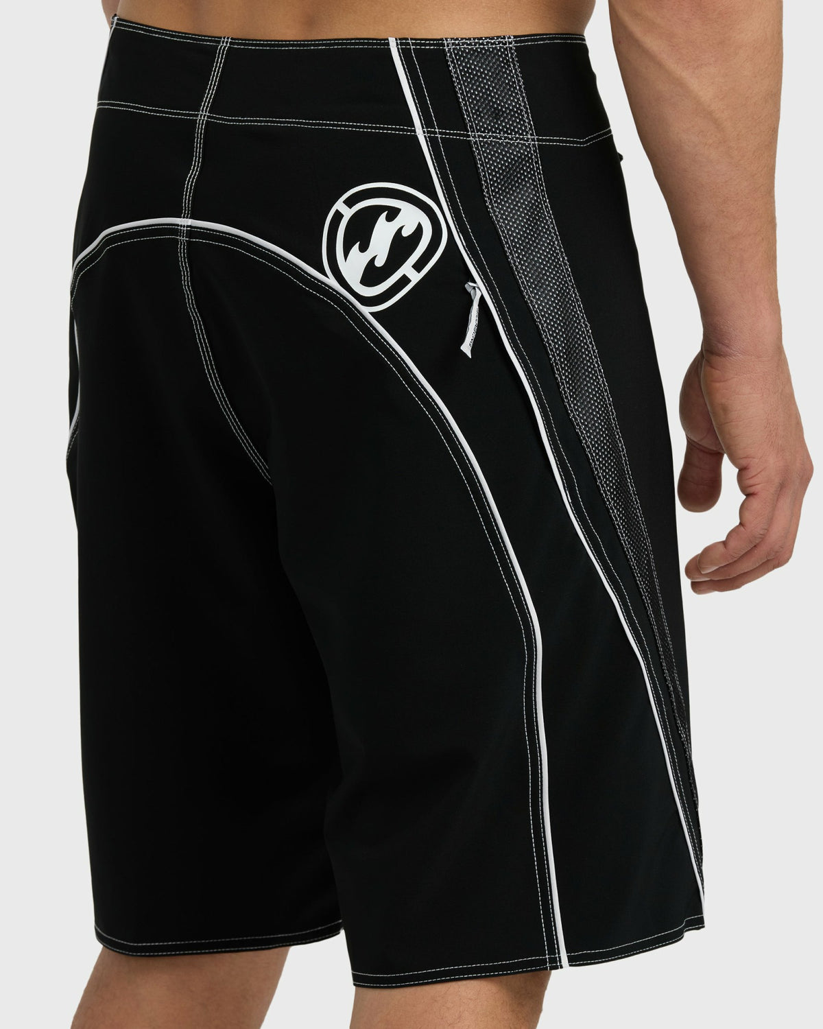 Billabong Men's Fluid 2K Pro Performance 21\" Boardshorts - Black White