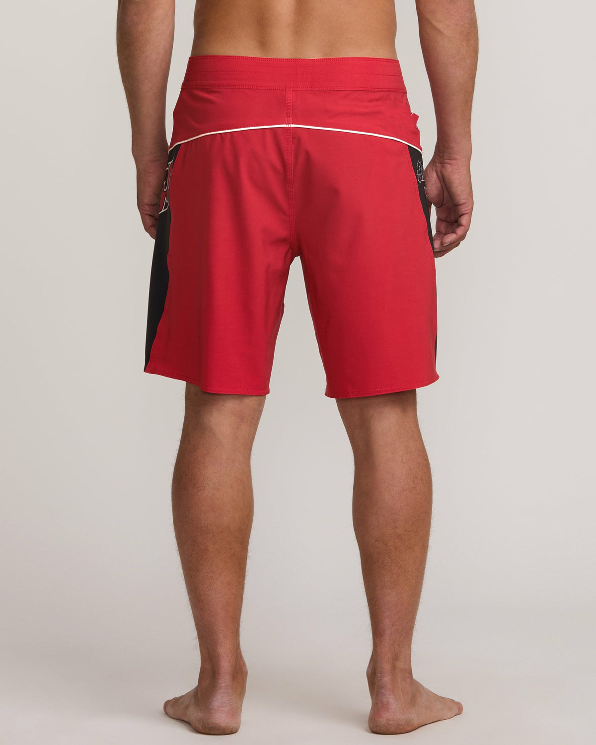 Billabong Men's Straddie Pro Performance 20\" Boardshorts - Scarlet