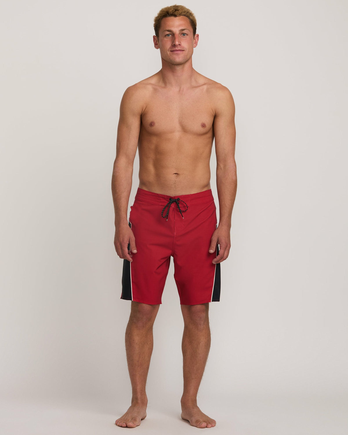 Billabong Men's Straddie Pro Performance 20\" Boardshorts - Scarlet