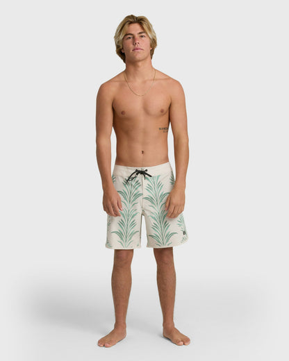 Billabong Men's 73 Pro 19\" Boardshorts - Castlerock Multi - Castlerock