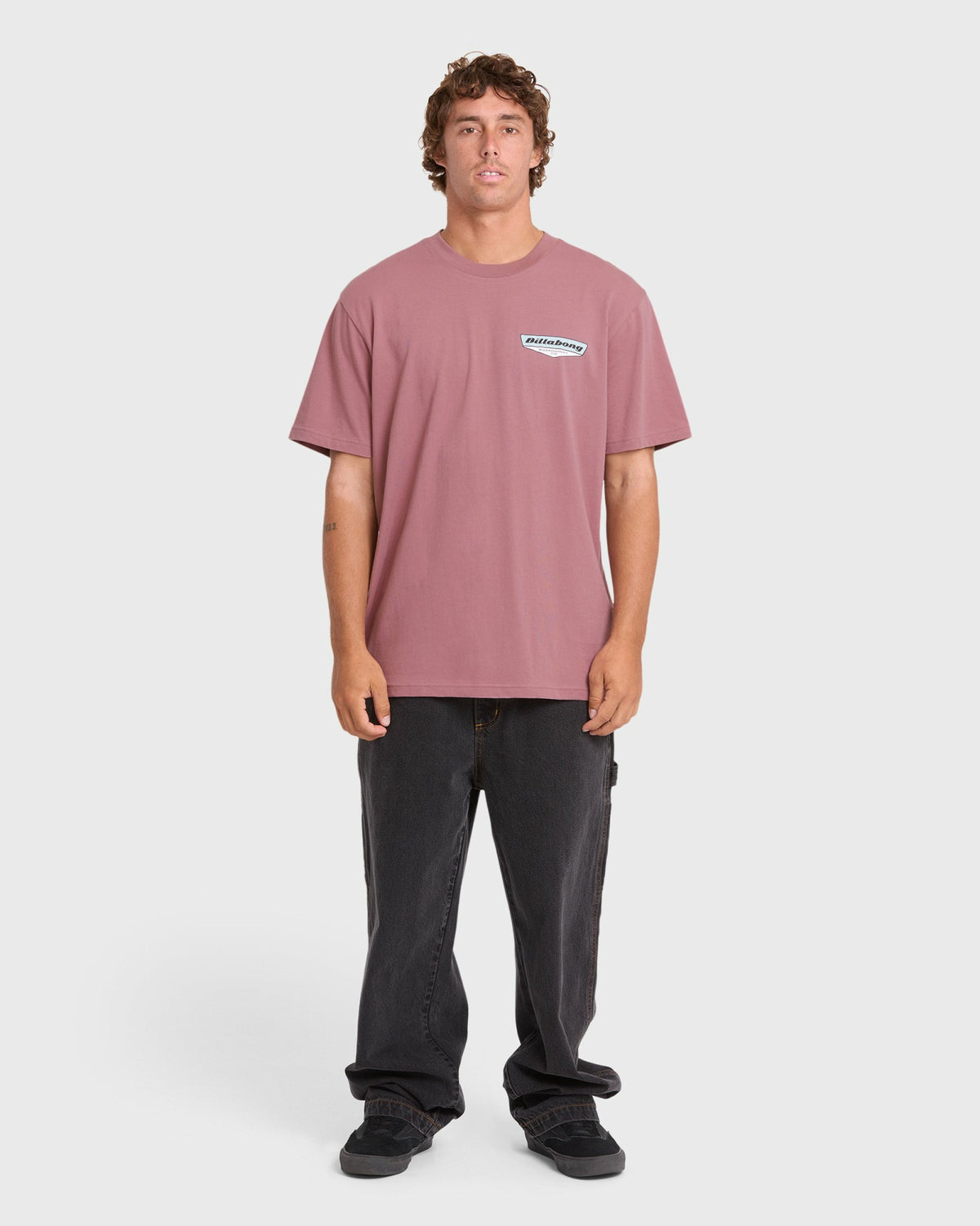 Billabong Men's Snatch Premium Short Sleeve Knit Graphic T-Shirt - Red Dahlia
