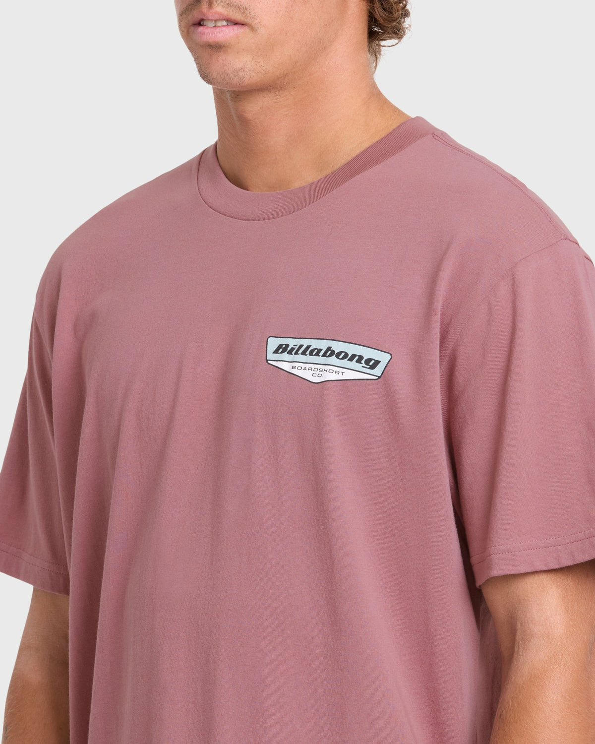 Billabong Men's Snatch Premium Short Sleeve Knit Graphic T-Shirt - Red Dahlia