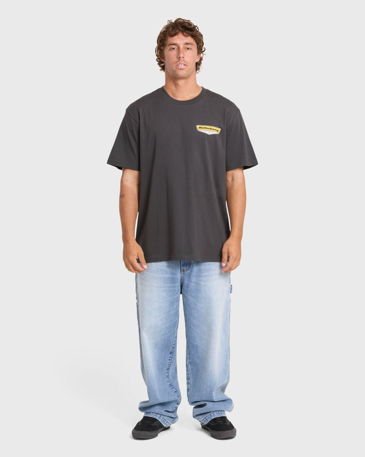 Billabong Men's Snatch Premium Short Sleeve Knit Graphic T-Shirt - Raven