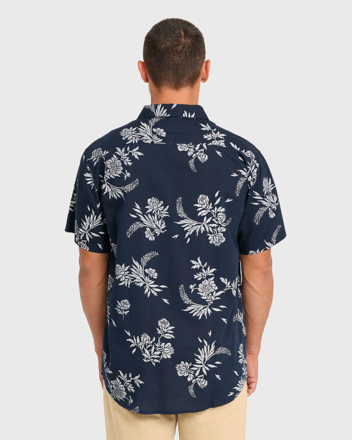 Billabong Men's Sundays Short Sleeve Woven Shirt - True Navy
