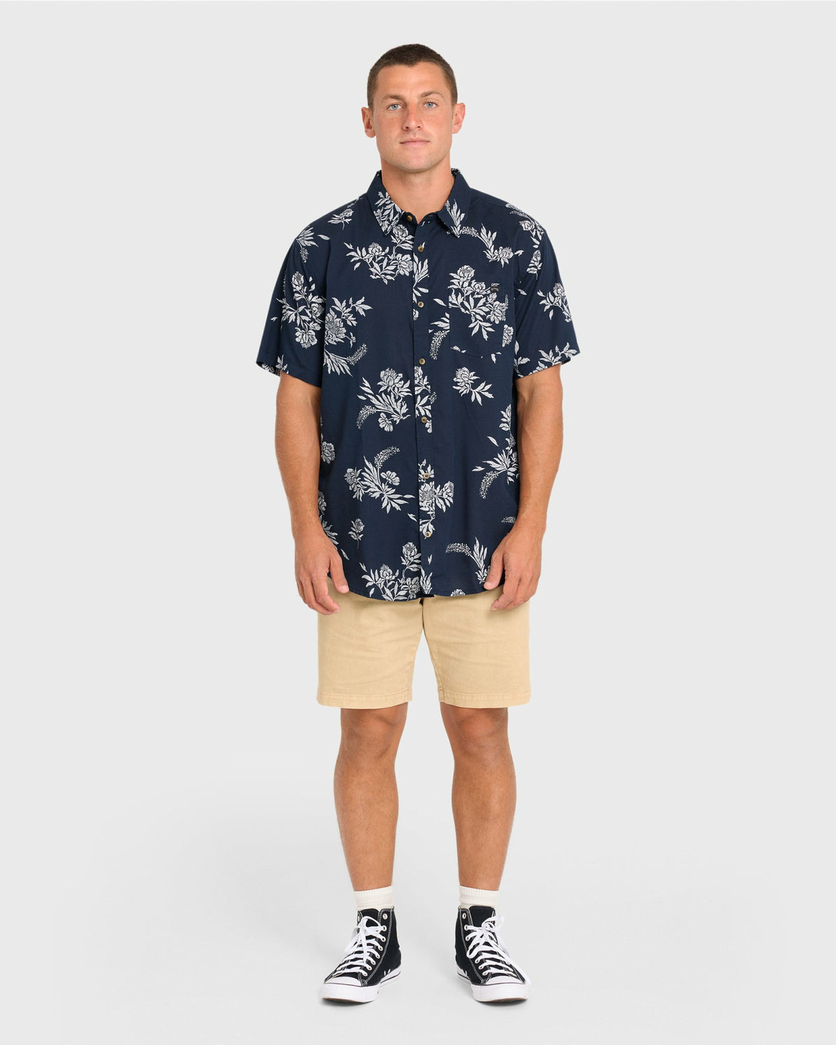 Billabong Men's Sundays Short Sleeve Woven Shirt - True Navy