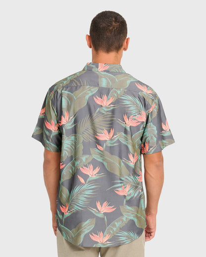Billabong Men's Sundays Lounge Short Sleeve Woven Shirt - Phantom