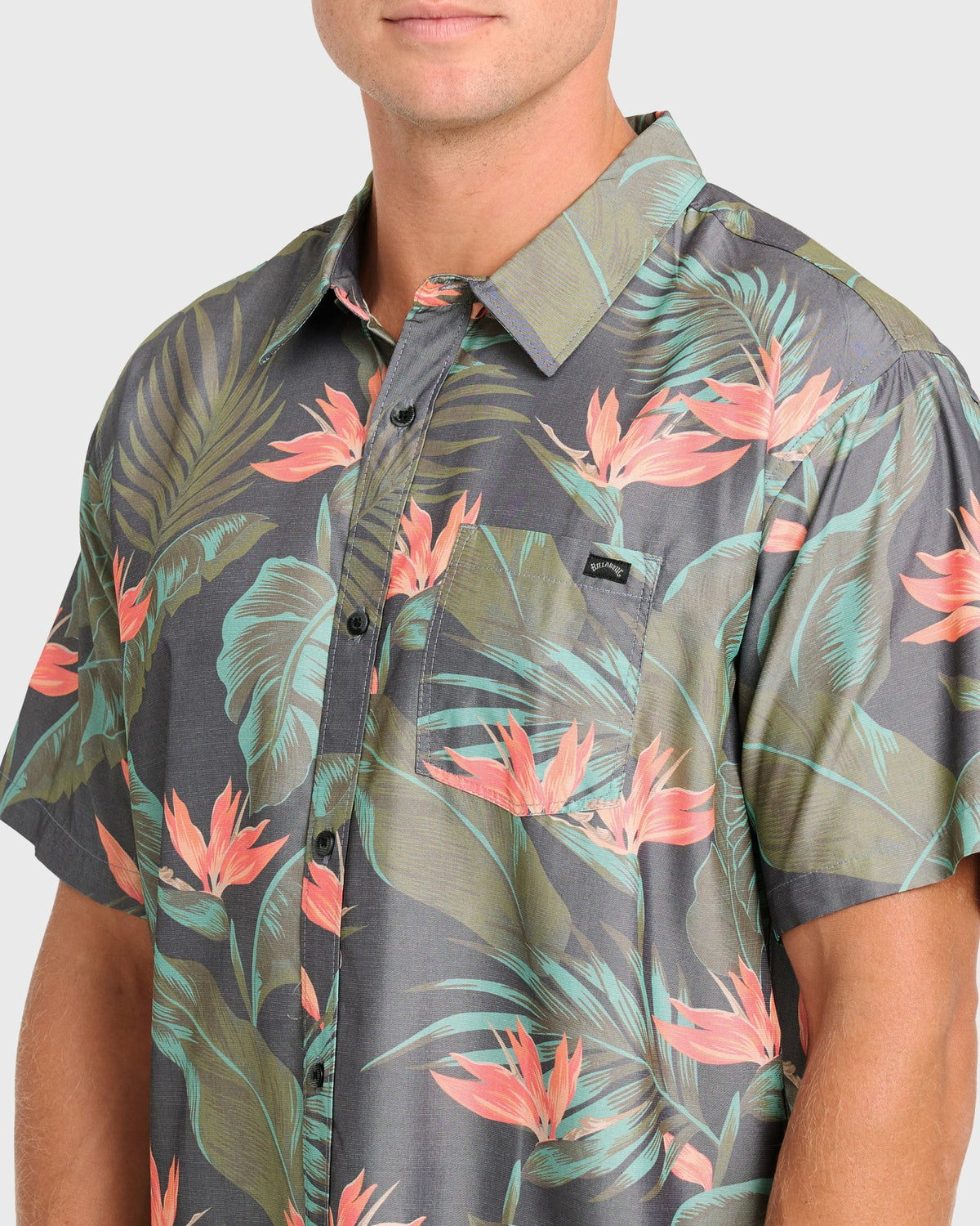 Billabong Men's Sundays Lounge Short Sleeve Woven Shirt - Phantom